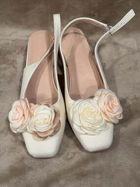 Cream Floral Slingback Block Heel Pumps Pointed Toe Occasion Shoes CN 39